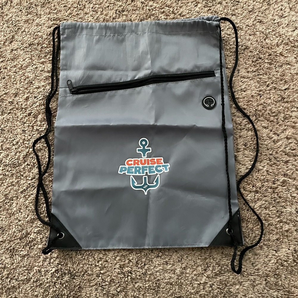 Dude Perfect Cruise Silver Drawstring Bag